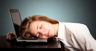 cara menyalakan laptop yang sleep